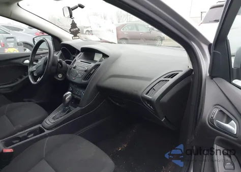 2015 Ford Focus Se z USA, uszkodzony, nr VIN 1FADP3K26FL216994